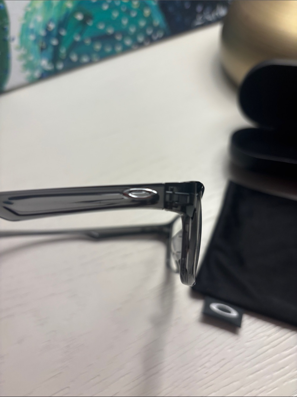 Oakley Glasses!  Like New - Picture 6 of 7